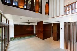 Ocean Drive (D4), Detached #460860671